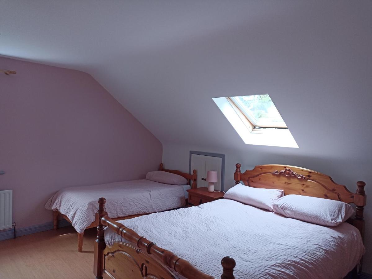 Foreen Lodge, Achill Island Valley ภายนอก รูปภาพ