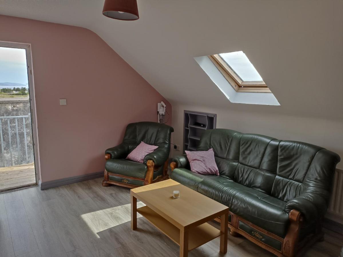 Foreen Lodge, Achill Island Valley ภายนอก รูปภาพ